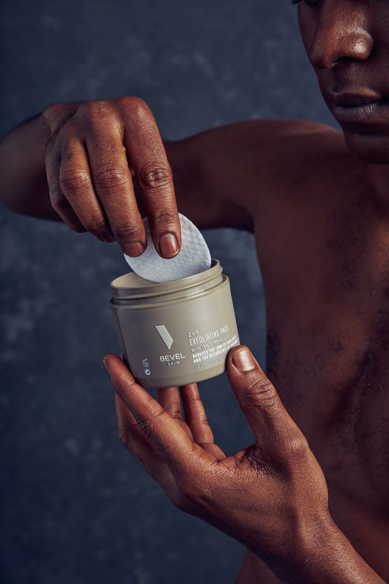 ABDM_BEVEL031821_BRYAN_0660 Bevel is a brand dedicated to meeting the unique head-to-toe grooming needs of Black men. They meet these needs across their hair, shave, skin, beard, and body product lines.