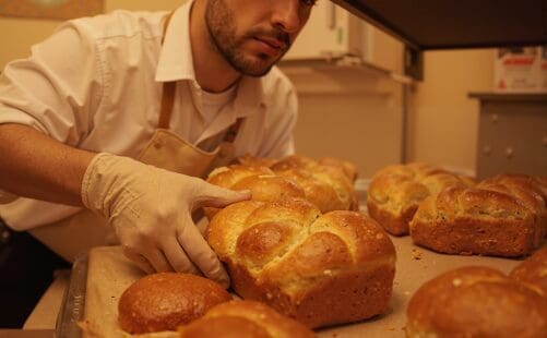 baking influ thumbnail TikTok