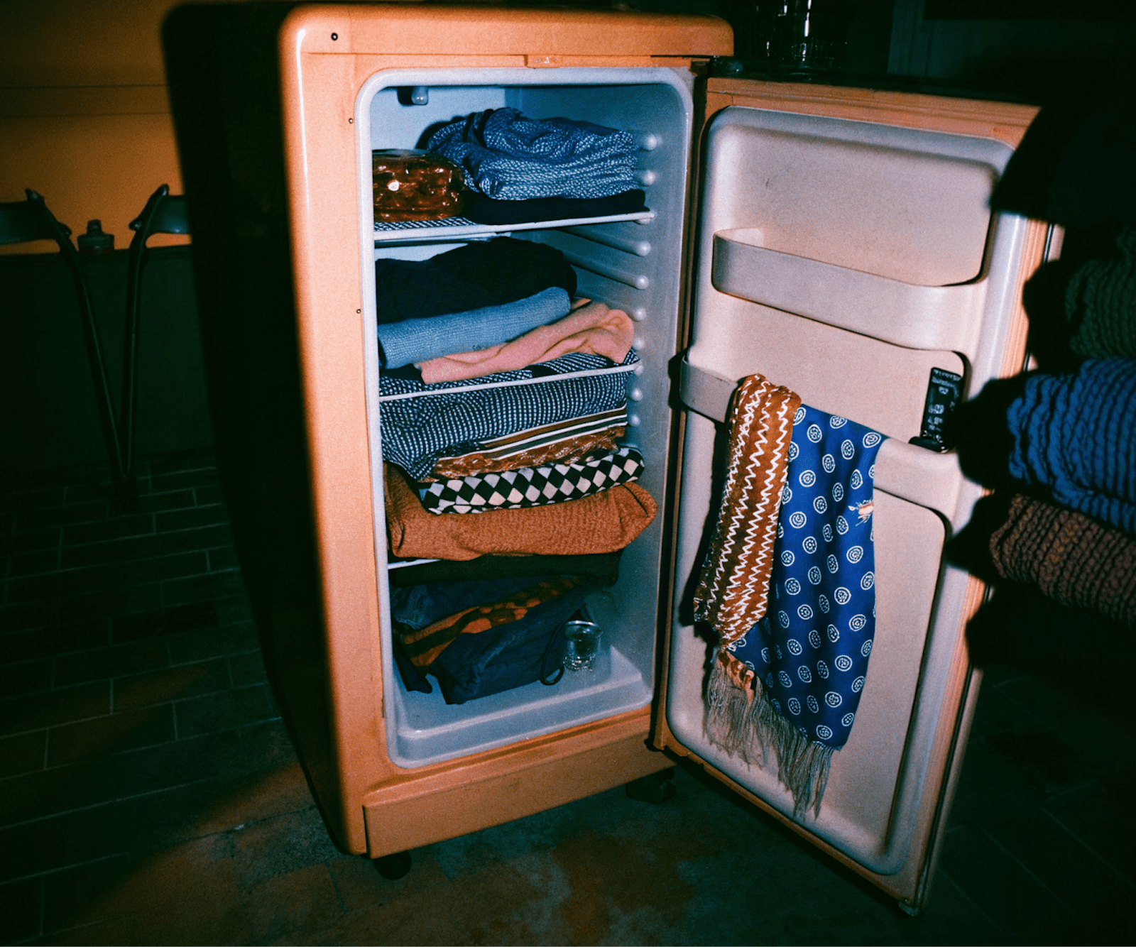 Influencer marketing has become a cornerstone of modern digital strategy – especially for e-commerce brands, Amazon sellers, and content creators leveraging micro-influencers and UGC. In 2025, influencer campaigns are bigger, more effective, and more integrated into social commerce than ever. This blog will dive into Influencer Marketing Stats 2025: Key Numbers to Know, highlighting the data that marketers need to drive strategy this year. By examining these key numbers – from industry growth figures to engagement rates and ROI – you’ll understand why brands (big and small) are doubling down on influencer partnerships in 2025.