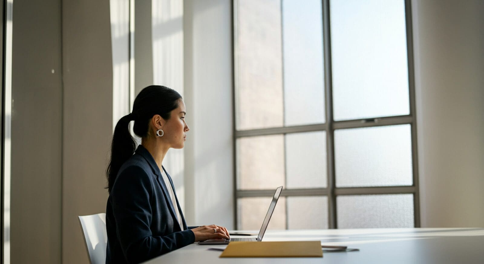 LLC vs LLP (Limited Liability Company vs. Limited Liability Partnership) is a common dilemma for entrepreneurs looking to formalize their business. Whether you're launching an online store, selling on Amazon, or growing as a micro influencer or content creator producing UGC (user-generated content), choosing the right business structure is crucial. 